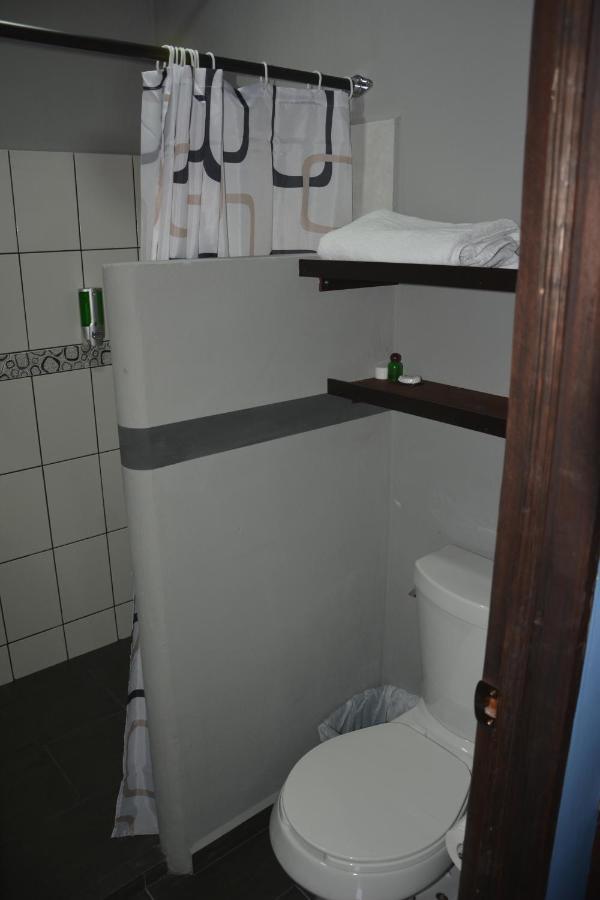 Hotel "Casa Las Lolas" Xpujil Esterno foto