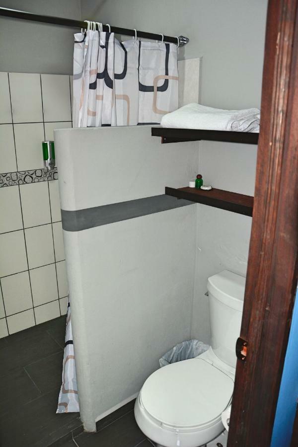 Hotel "Casa Las Lolas" Xpujil Esterno foto